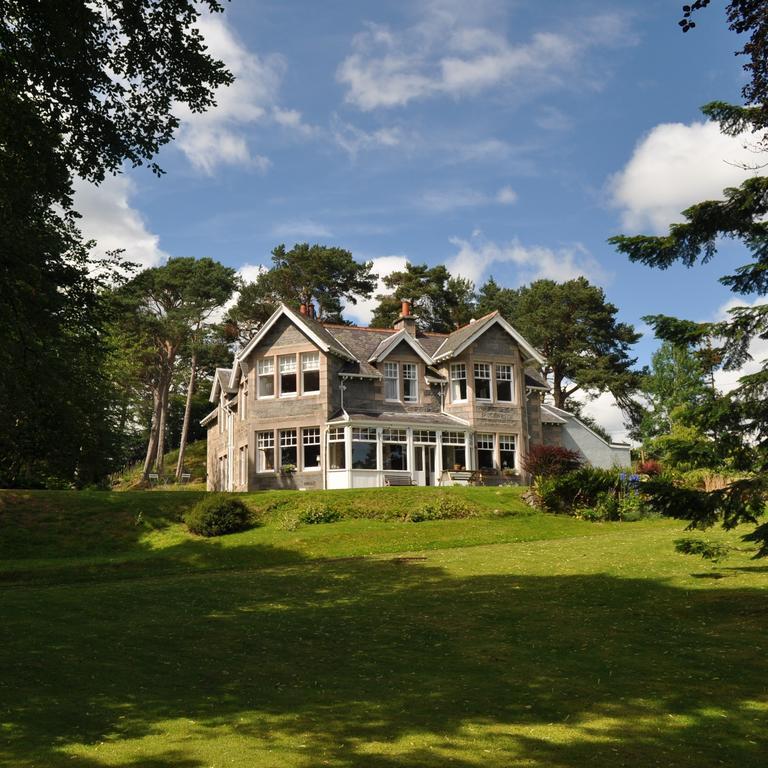 Coig Na Shee Guest House Newtonmore Esterno foto