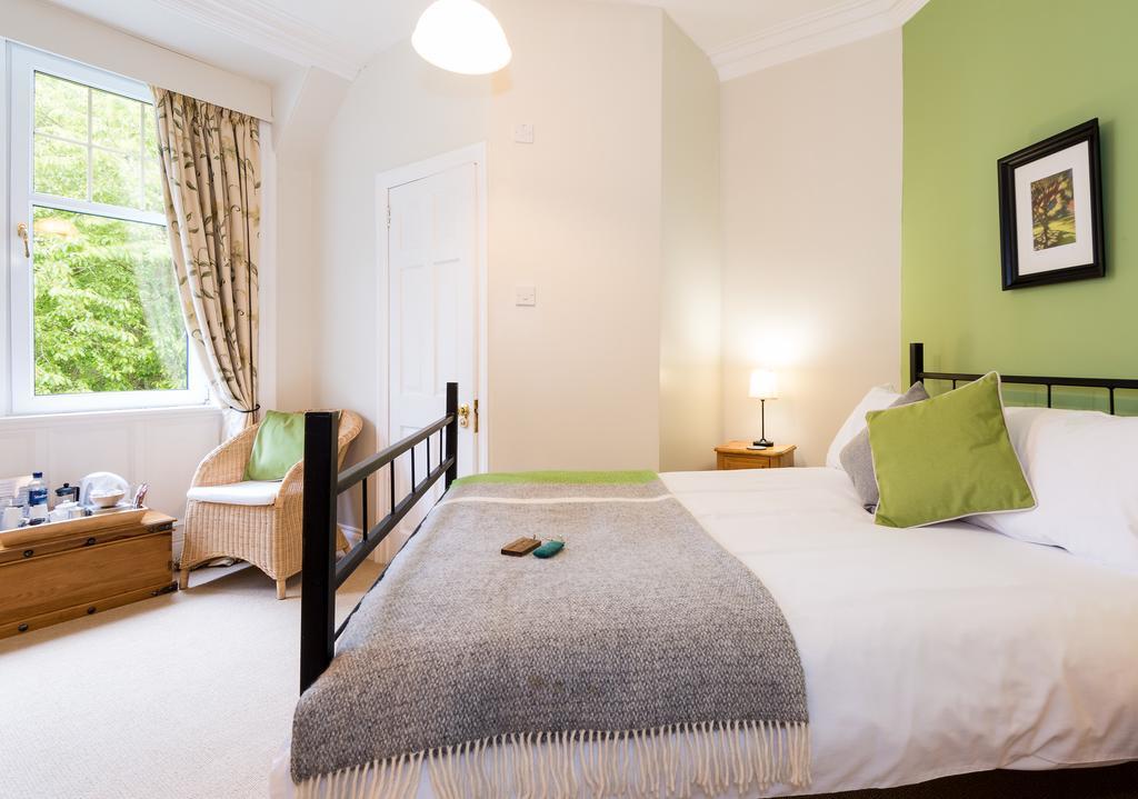 Coig Na Shee Guest House Newtonmore Esterno foto