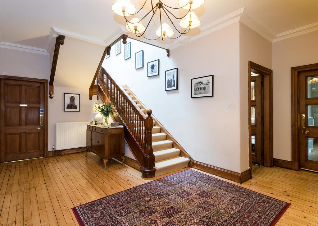 Coig Na Shee Guest House Newtonmore Esterno foto