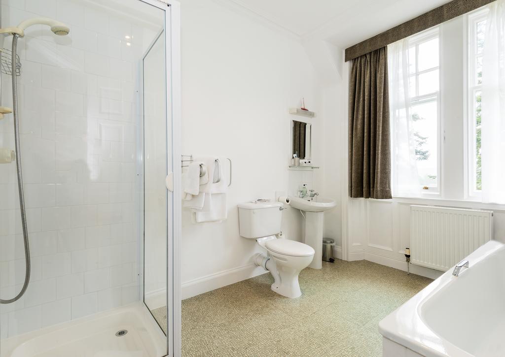 Coig Na Shee Guest House Newtonmore Esterno foto