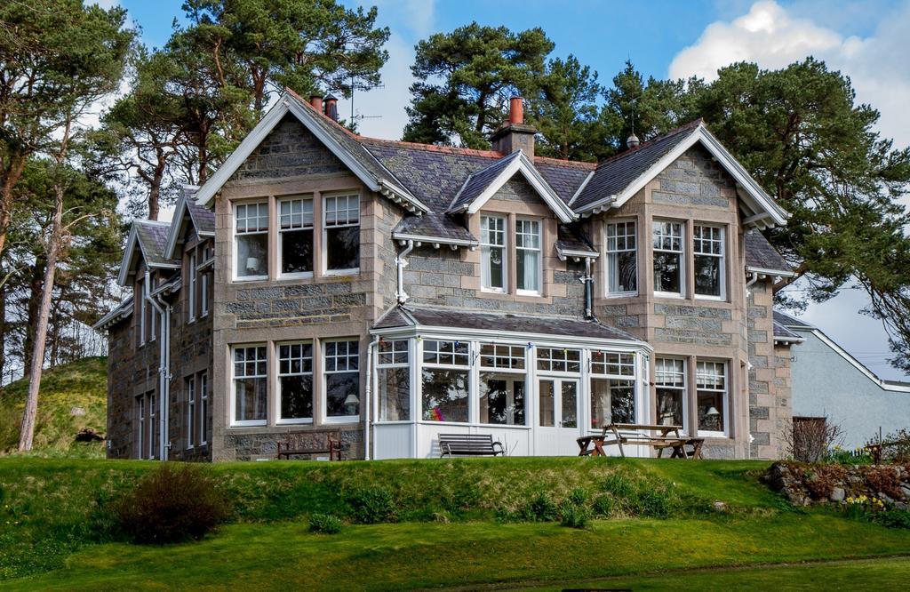 Coig Na Shee Guest House Newtonmore Esterno foto